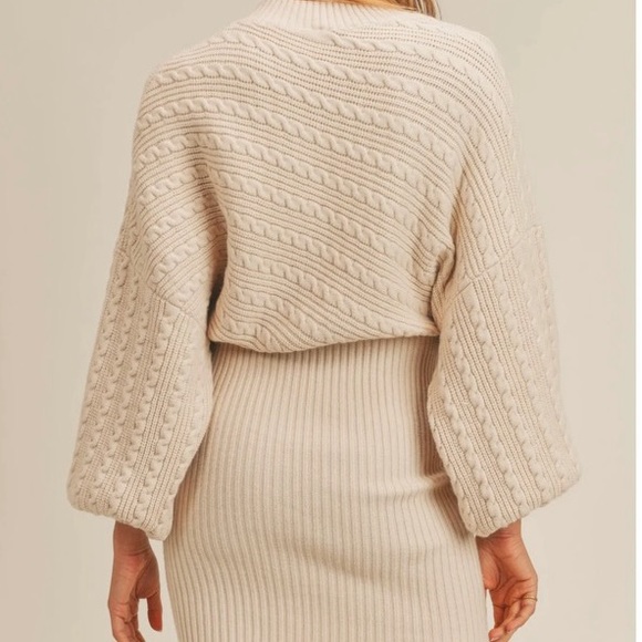NWT SAGE The Label Cream Sweater Knit Dress - Picture 3 of 3